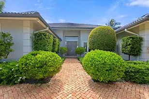 2440 Golf Brook Dr, Wellington, FL 33414 - Photo 4