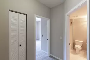 350 Crestwood Cir, Royal Palm Beach, FL 33411 - Photo 10