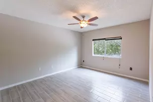 350 Crestwood Cir, Royal Palm Beach, FL 33411 - Photo 14