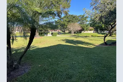 2004 20th Lane, Palm Beach Gardens, FL 33418 - Photo 6