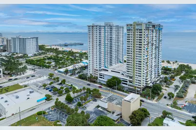 111 Briny Avenue #PH7, Pompano Beach, FL 33062 - Photo 8