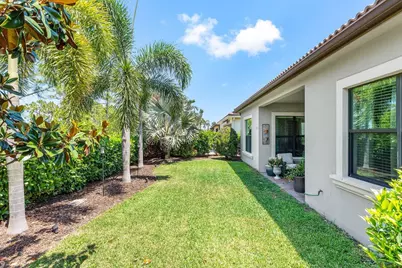 183 Calmo Circle, Port Saint Lucie, FL 34984 - Photo 36
