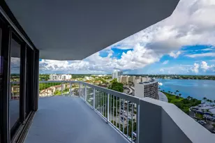 123 Lakeshore Dr, North Palm Beach, FL 33408 - Photo 2