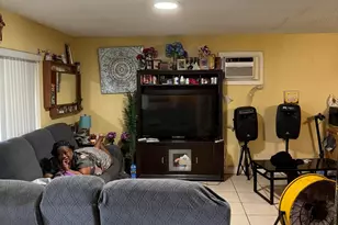 2605 NW 14th St, Fort Lauderdale, FL 33311 - Photo 10