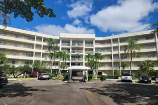 805 Cypress Blvd, Pompano Beach, FL 33069 - Photo 2