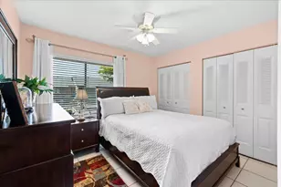130 Wimbledon Lake Dr, Plantation, FL 33324 - Photo 22