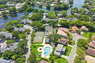 130 Wimbledon Lake Dr, Plantation, FL 33324 - Photo 34