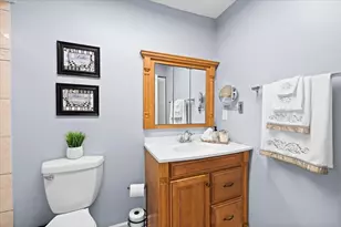 130 Wimbledon Lake Dr, Plantation, FL 33324 - Photo 20
