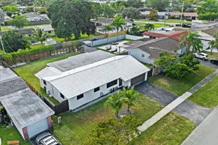 4314 Roosevelt St, Hollywood, FL 33021 - Photo 28