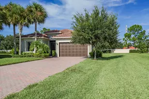 5527 57th Way, Vero Beach, FL 32967 - Photo 2