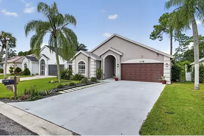 1504 Lake Breeze Drive, Wellington, FL 33414 - Photo 2