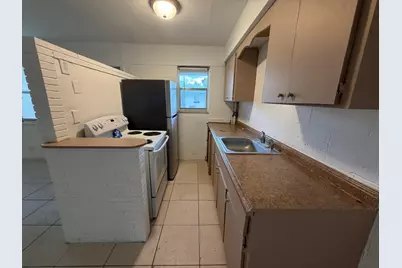 711 NW 4th Avenue #2, Fort Lauderdale, FL 33311 - Photo 2