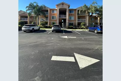 291 SW Palm Drive #104, Port Saint Lucie, FL 34986 - Photo 2