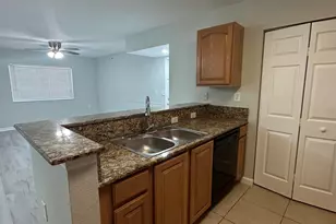 291 SW Palm Dr, Port Saint Lucie, FL 34986 - Photo 14