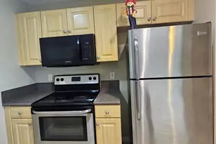 1927 Marsh Harbor Dr, Riviera Beach, FL 33404 - Photo 6