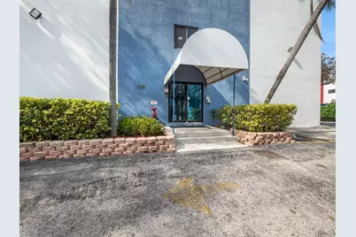 105 S Riverside Drive #102, Pompano Beach, FL 33062 - Photo 4