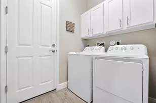 11151 SW Lake Park Dr, Port Saint Lucie, FL 34987 - Photo 40