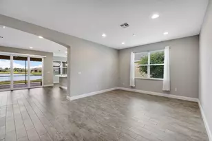 11151 SW Lake Park Dr, Port Saint Lucie, FL 34987 - Photo 14