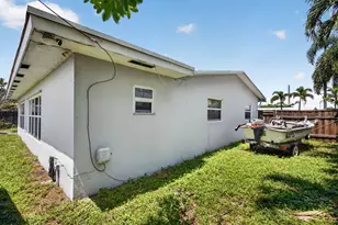 1520 NE 34th Ct, Pompano Beach, FL 33064 - Photo 24