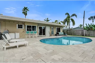 80 SE 10th Street, Pompano Beach, FL 33060 - Photo 32