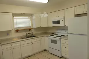 131 SW 15th St, Pompano Beach, FL 33060 - Photo 10