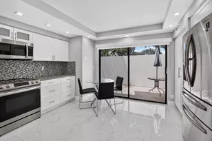 7338 Clunie Pl, Delray Beach, FL 33446 - Photo 10