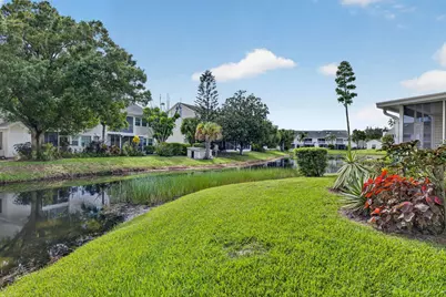 1975 Westminster Circle #4, Vero Beach, FL 32966 - Photo 2