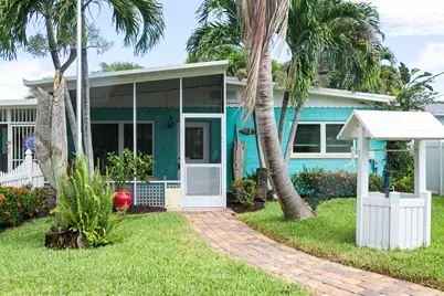 665 NE Bernard Street, Jensen Beach, FL 34957 - Photo 2