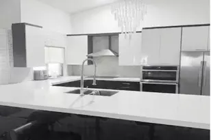 8631 NW 80 St, Tamarac, FL 33321 - Photo 2