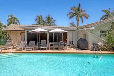 306 Cascade Lane, Palm Beach Shores, FL 33404 - Photo 38