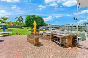 3160 Lake Osborne Dr, Lake Worth Beach, FL 33461 - Photo 18