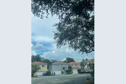201 SW 98th Terrace, Pembroke Pines, FL 33025 - Photo 26
