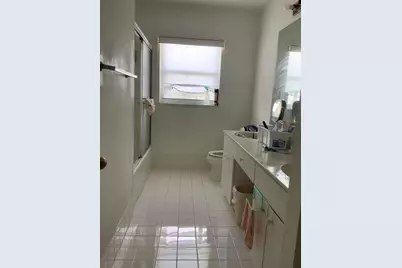 201 SW 98th Terrace, Pembroke Pines, FL 33025 - Photo 10