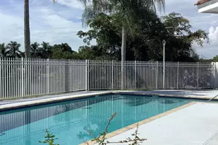 201 SW 98th Terrace, Pembroke Pines, FL 33025 - Photo 20