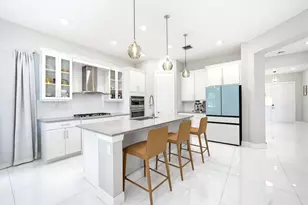 12180 Watermark Wy, Parkland, FL 33076 - Photo 2