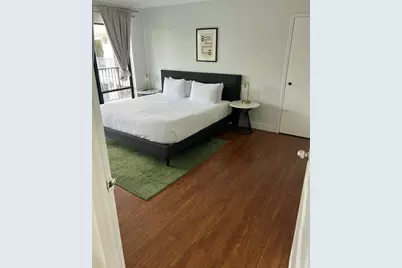 2100 NE 33rd Avenue #104, Fort Lauderdale, FL 33305 - Photo 2