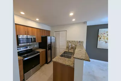 1335 Crystal Way #E, Delray Beach, FL 33444 - Photo 2