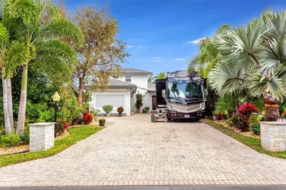 397 Sundial Circle #397, Margate, FL 33068 - Photo 2
