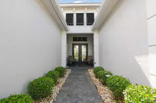 9013 SW Matilda Way, Port Saint Lucie, FL 34987 - Photo 2