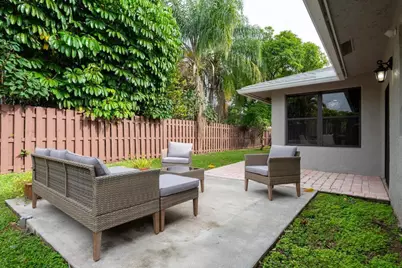13575 Columbine Avenue, Wellington, FL 33414 - Photo 4
