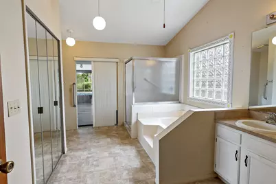 878 SW McComb Avenue, Port Saint Lucie, FL 34953 - Photo 14