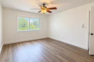 3178 Via Poinciana Dr, Lake Worth, FL 33467 - Photo 6