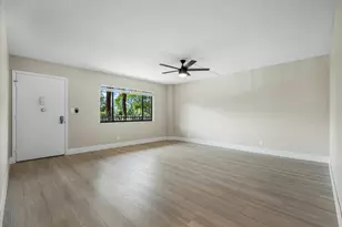 7428 Ashmont Cir, Tamarac, FL 33321 - Photo 6