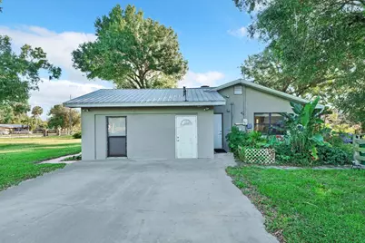 1031 SW 24th Avenue, Okeechobee, FL 34974 - Photo 4