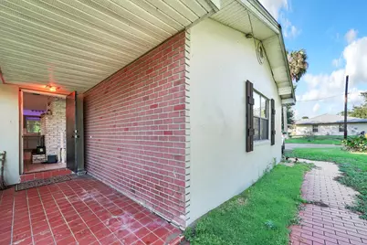 1031 SW 24th Avenue, Okeechobee, FL 34974 - Photo 8