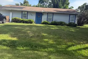 1655 SW Escobar Ln, Port Saint Lucie, FL 34953 - Photo 1
