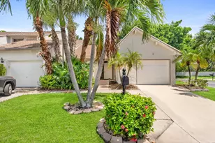 6660 Canary Palm Cir, Boca Raton, FL 33433 - Photo 1