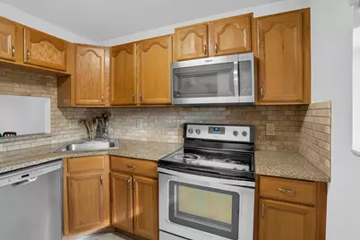 8400 Lagos De Campo Boulevard #305, Tamarac, FL 33321 - Photo 4