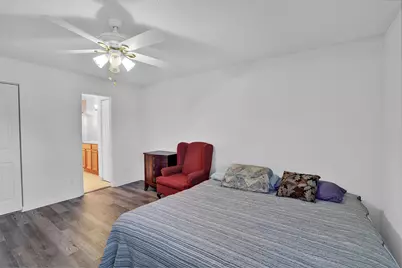 8400 Lagos De Campo Boulevard #305, Tamarac, FL 33321 - Photo 12