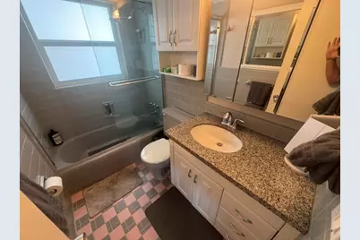 180 Isle Of Venice Drive #433, Fort Lauderdale, FL 33301 - Photo 12